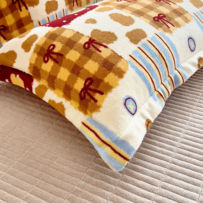 91家纺网 家纺一手货源 找家纺 找底底家纺 2025新款加厚床盖款双面绒A类印花款牛奶绒四件套（日销50单客户，在优惠5元） 焦糖布丁熊