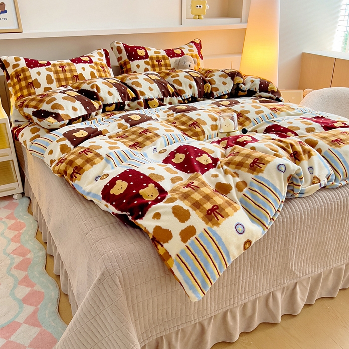91家纺网 家纺一手货源 找家纺 找底底家纺 2025新款加厚床盖款双面绒A类印花款牛奶绒四件套（日销50单客户，在优惠5元） 焦糖布丁熊