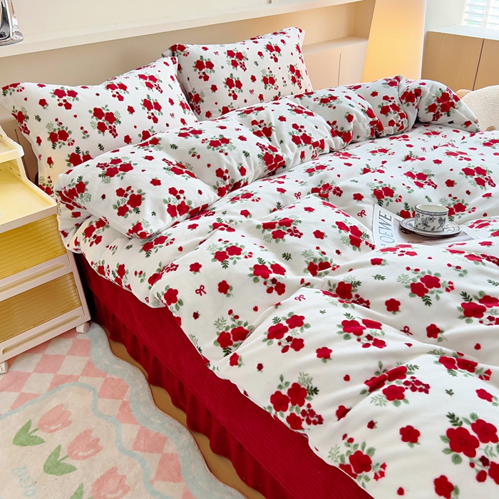 91家纺网 家纺一手货源 找家纺 找底底家纺 2025新款加厚床盖款双面绒A类印花款牛奶绒四件套（日销50单客户，在优惠5元） 梨花落