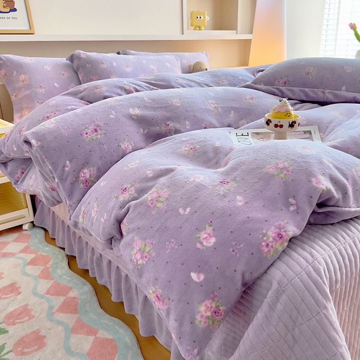 91家纺网 家纺一手货源 找家纺 找底底家纺 2025新款加厚床盖款双面绒A类印花款牛奶绒四件套（日销50单客户，在优惠5元） 紫蔻