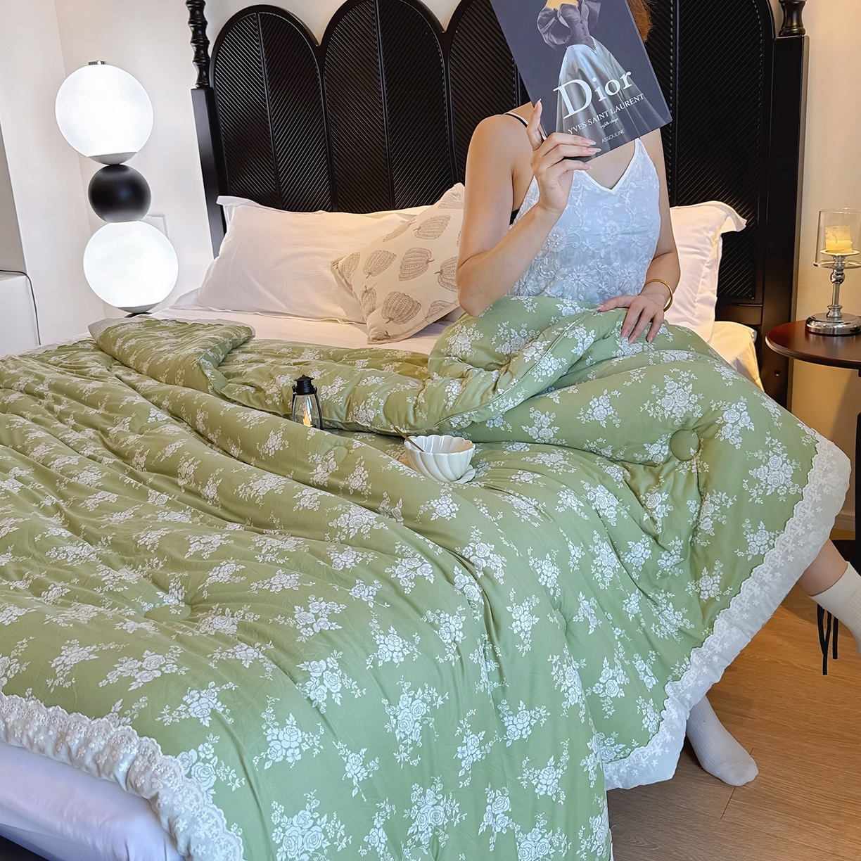 91家纺网 家纺一手货源 找家纺 兜米家居 2025新款法式全棉花边针织春秋被四季被子被芯 玫瑰花语