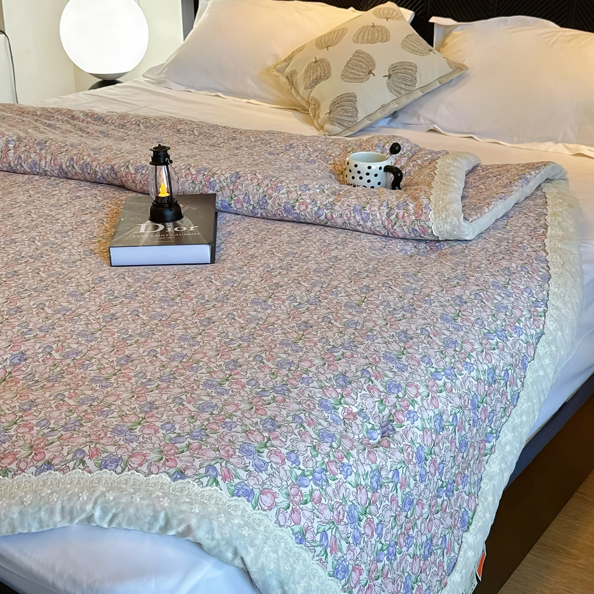 91家纺网 家纺一手货源 找家纺 兜米家居 2025新款法式全棉花边针织春秋被四季被子被芯 花仙子