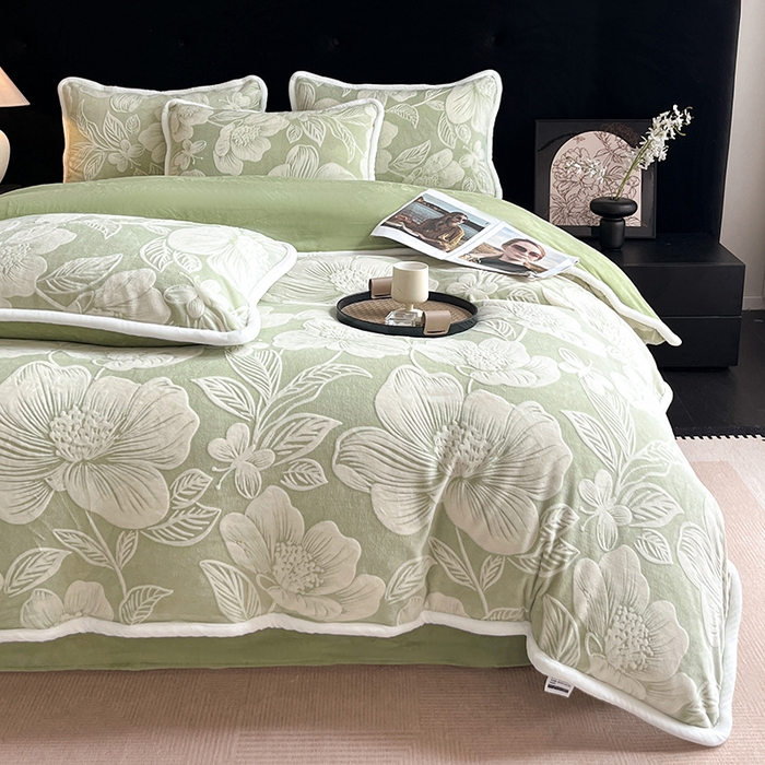 91家纺网 家纺一手货源 找家纺 诺梵 2025新款8斤立体雕花牛奶绒四件套_控价标准高于139，加大高于149 花漾-绿
