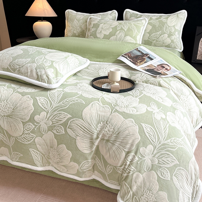 91家纺网 家纺一手货源 找家纺 诺梵 2025新款8斤立体雕花牛奶绒四件套_控价标准高于139，加大高于149 花漾-绿