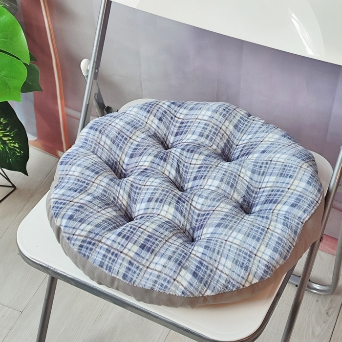 91家纺网 家纺一手货源 找家纺 2025新款牛奶绒格子坐垫垫子蒲团垫子蒲团坐垫家用地上榻榻米日式茶几客厅飘窗地毯圆形坐墩懒人地垫子