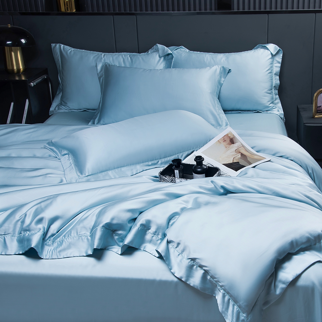 91家纺网 家纺一手货源 找家纺 卡迪亚家纺 2025春夏新款兰精天丝四件套 青色