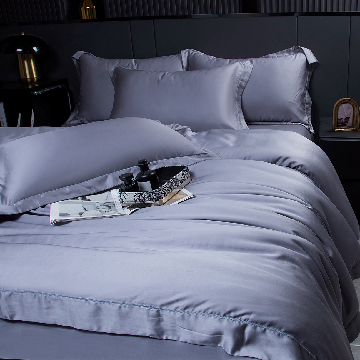 91家纺网 家纺一手货源 找家纺 卡迪亚家纺 2025春夏新款兰精天丝四件套 深灰