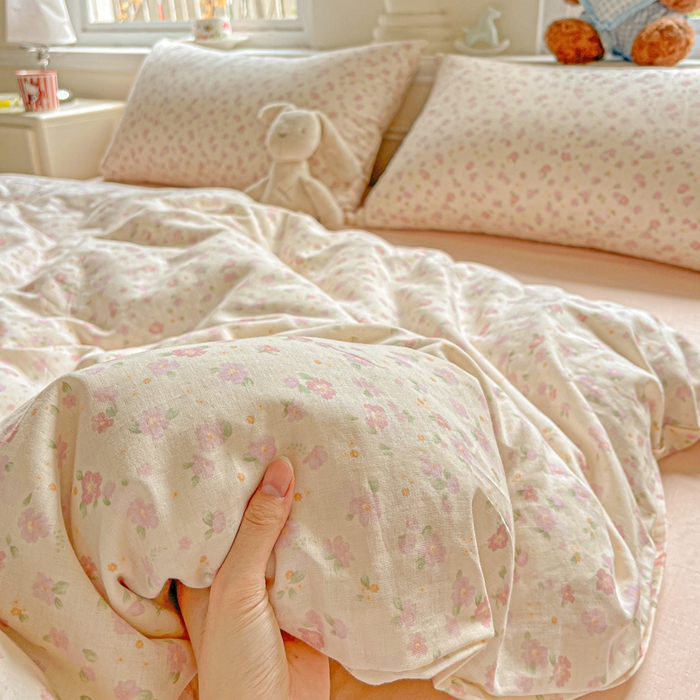 91家纺网 家纺一手货源 找家纺 仟网汇 2025新款全棉纯棉层纱四件套 桃之夭夭