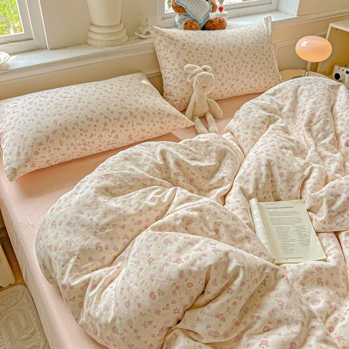 91家纺网 家纺一手货源 找家纺 仟网汇 2025新款全棉纯棉层纱四件套 桃之夭夭