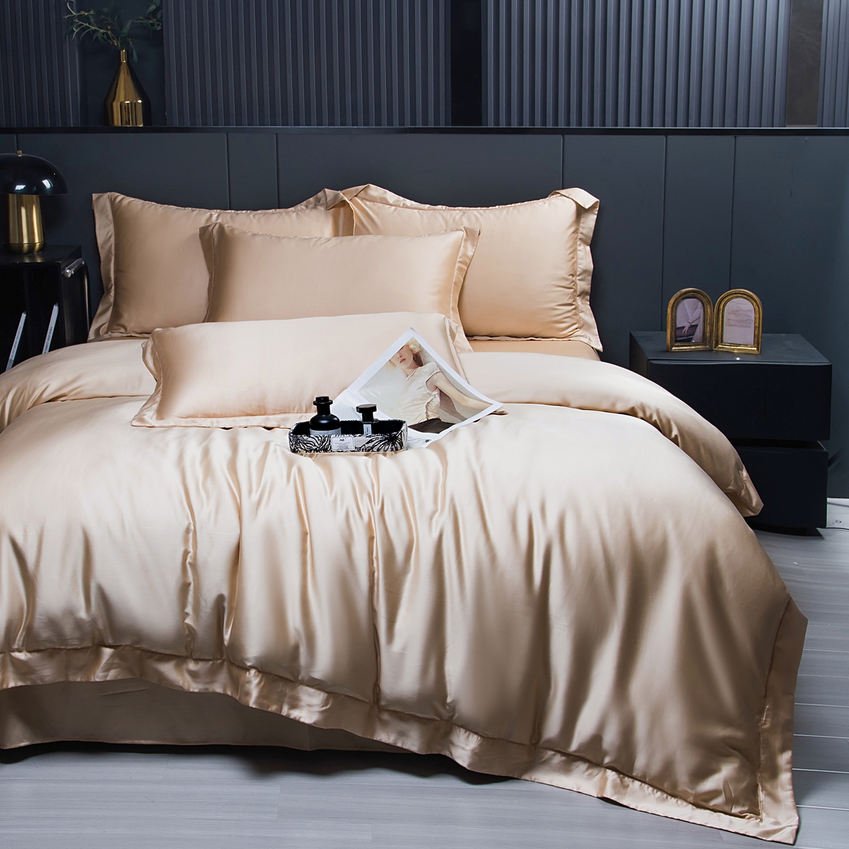 91家纺网 家纺一手货源 找家纺 卡迪亚家纺 2025春夏新款兰精天丝四件套 香槟