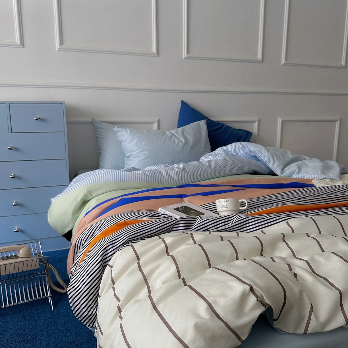 91家纺网 家纺一手货源 找家纺 柚可家居 2025新款数码印花大版40支全棉纯棉四件套蓝调海港-实拍（送手提袋＋控价标准券后278元） 蓝调海港（枕套淡蓝色+越蓝）