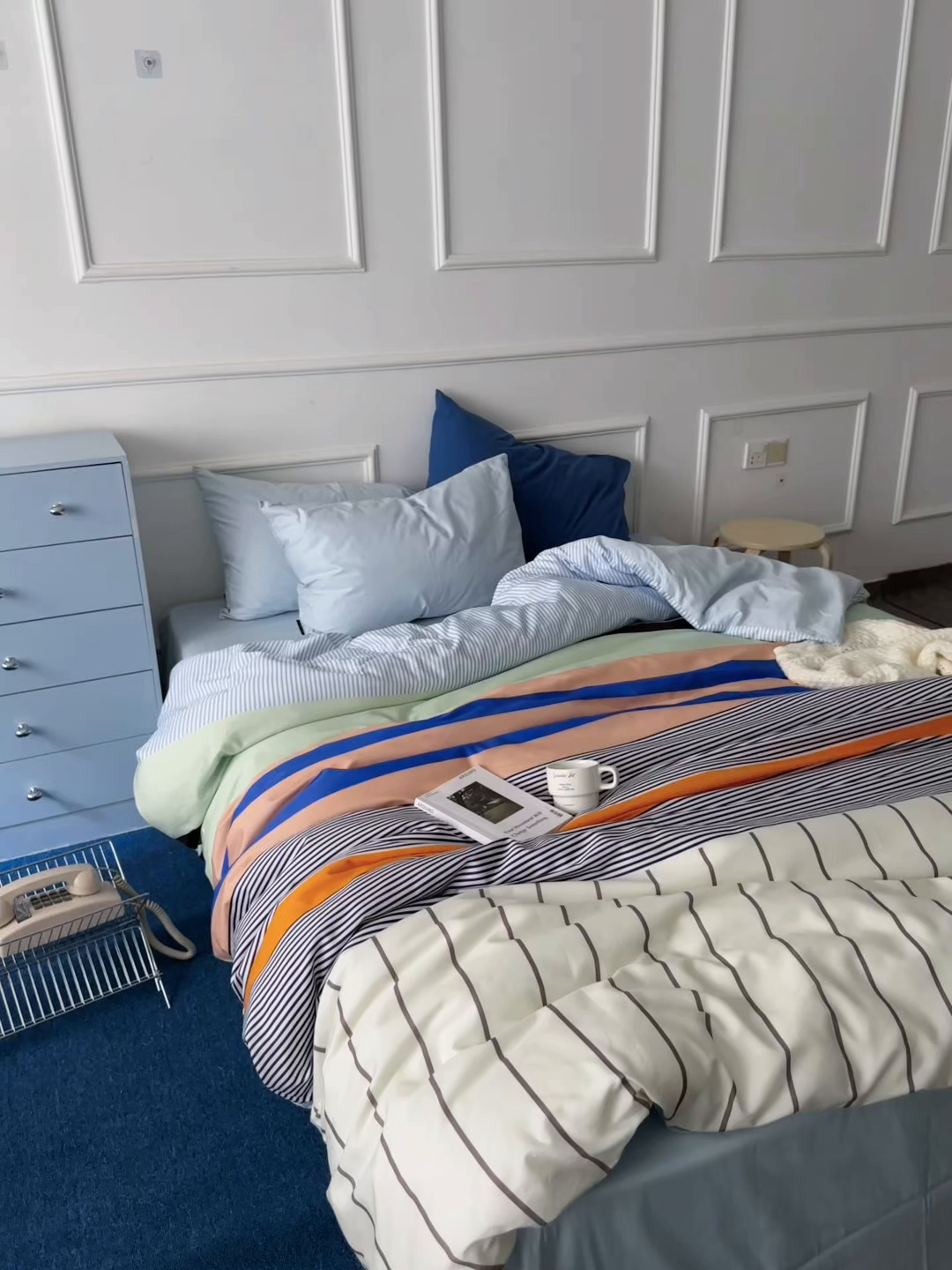 91家纺网 家纺一手货源 找家纺 柚可家居 2025新款数码印花大版40支全棉纯棉四件套蓝调海港-实拍（送手提袋＋控价标准券后278元） 蓝调海港（枕套淡蓝色+越蓝）