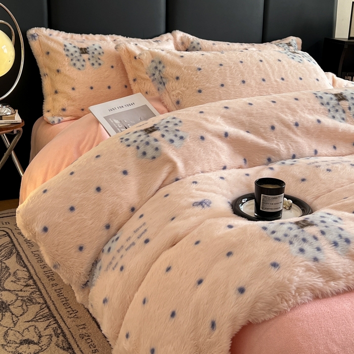 91家纺网 家纺一手货源 找家纺 （总）仟网汇 2025新款亲肤舒适兔毛绒四件套