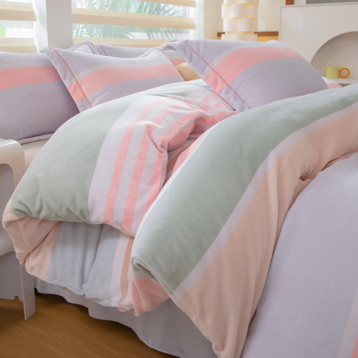 91家纺网 家纺一手货源 找家纺 （总）卡迪亚家纺 2025新款金雕绒系列四件套