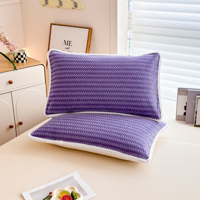 91家纺网 家纺一手货源 找家纺 翎盈家纺 2025新款云豆绒枕巾绑带款防滑枕巾 云豆绒-紫