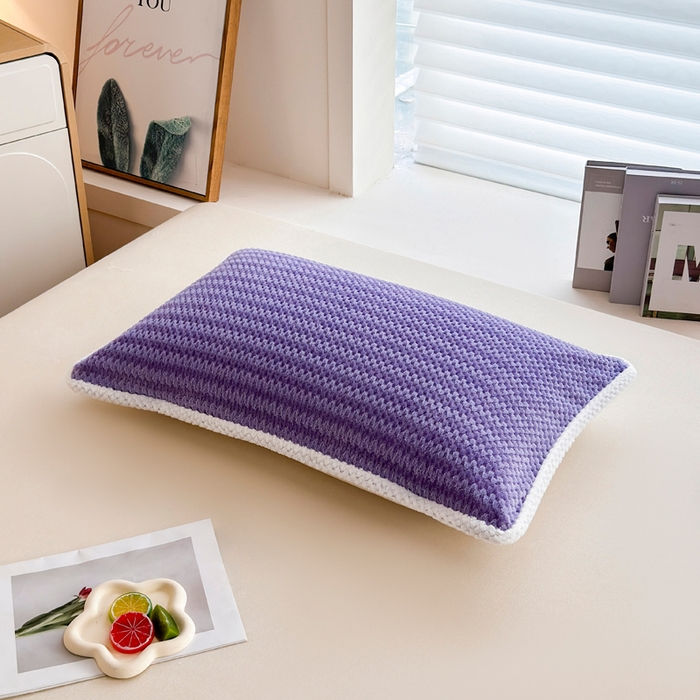 91家纺网 家纺一手货源 找家纺 翎盈家纺 2025新款云豆绒枕巾绑带款防滑枕巾 云豆绒-紫