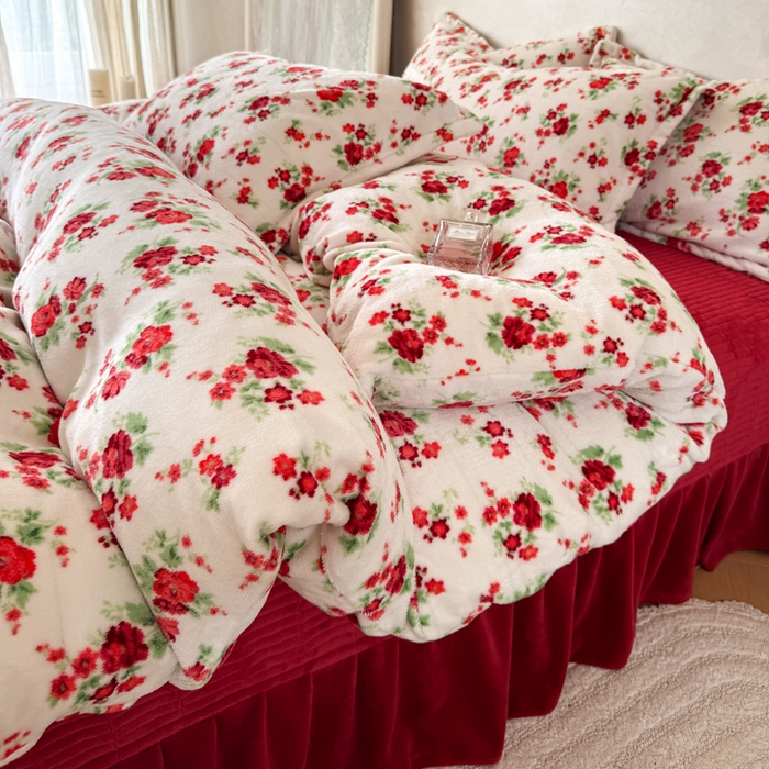 91家纺网 家纺一手货源 找家纺 （总）繁花家居 2025新款亲肤舒适高克重全消光牛奶绒大红喜庆四件套直播