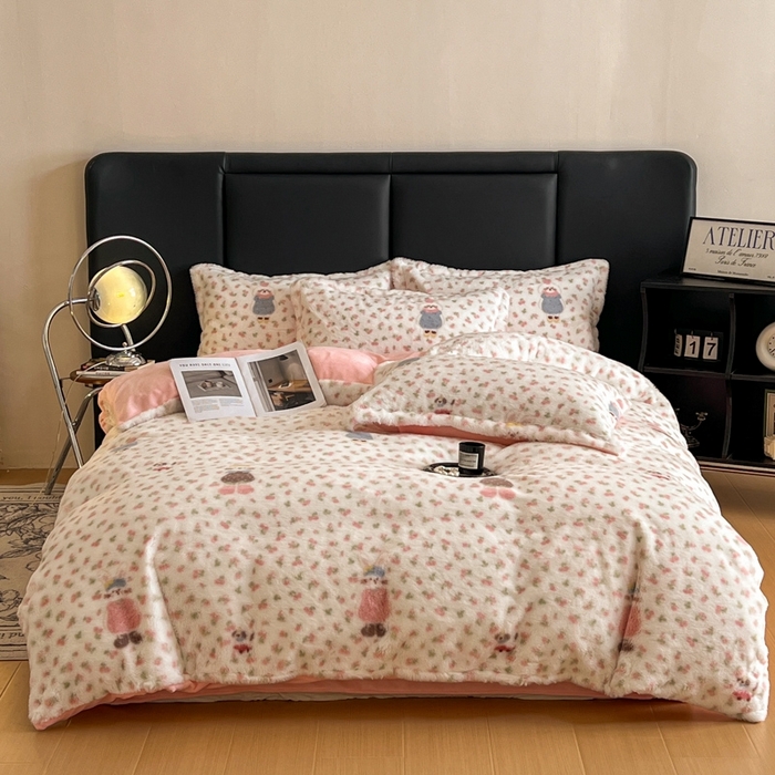 91家纺网 家纺一手货源 找家纺 仟网汇 2025新款亲肤舒适兔毛绒四件套 花园兔