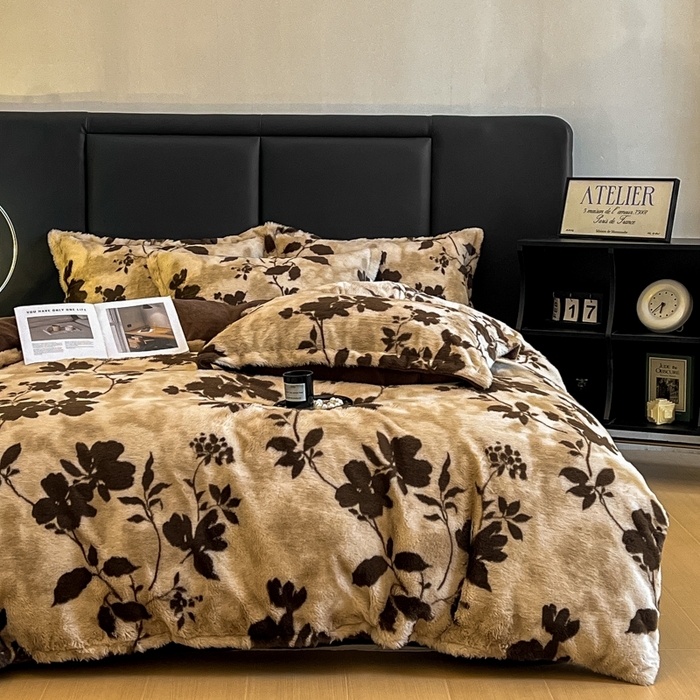 91家纺网 家纺一手货源 找家纺 仟网汇 2025新款亲肤舒适兔毛绒四件套 花枝-咖