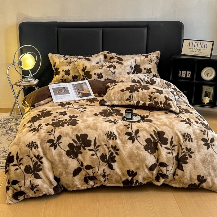 91家纺网 家纺一手货源 找家纺 仟网汇 2025新款亲肤舒适兔毛绒四件套 花枝-咖