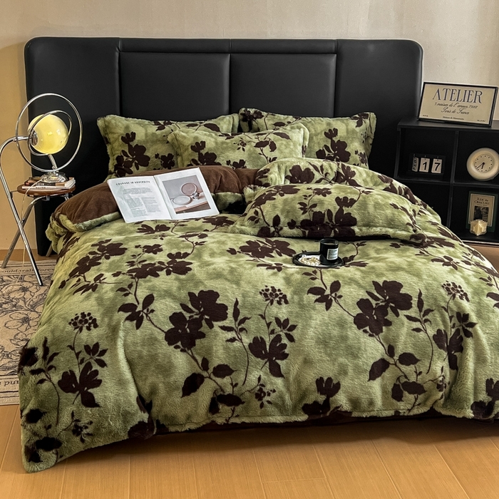 91家纺网 家纺一手货源 找家纺 仟网汇 2025新款亲肤舒适兔毛绒四件套 花枝-绿