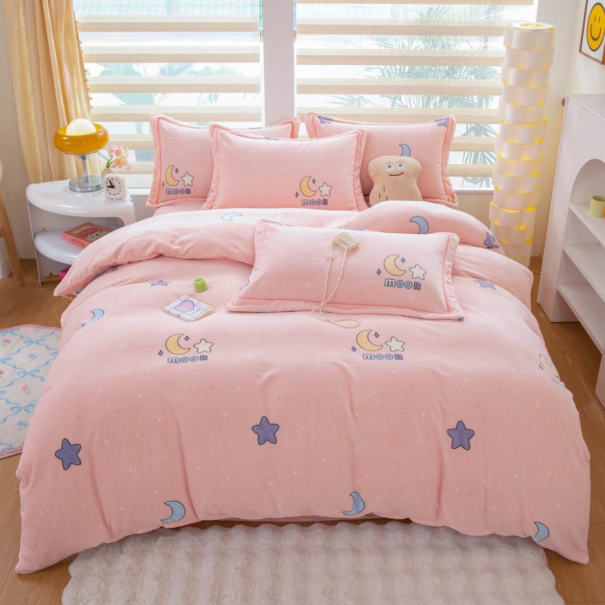 91家纺网 家纺一手货源 找家纺 卡迪亚家纺 2025新款金雕绒系列四件套 午夜星空