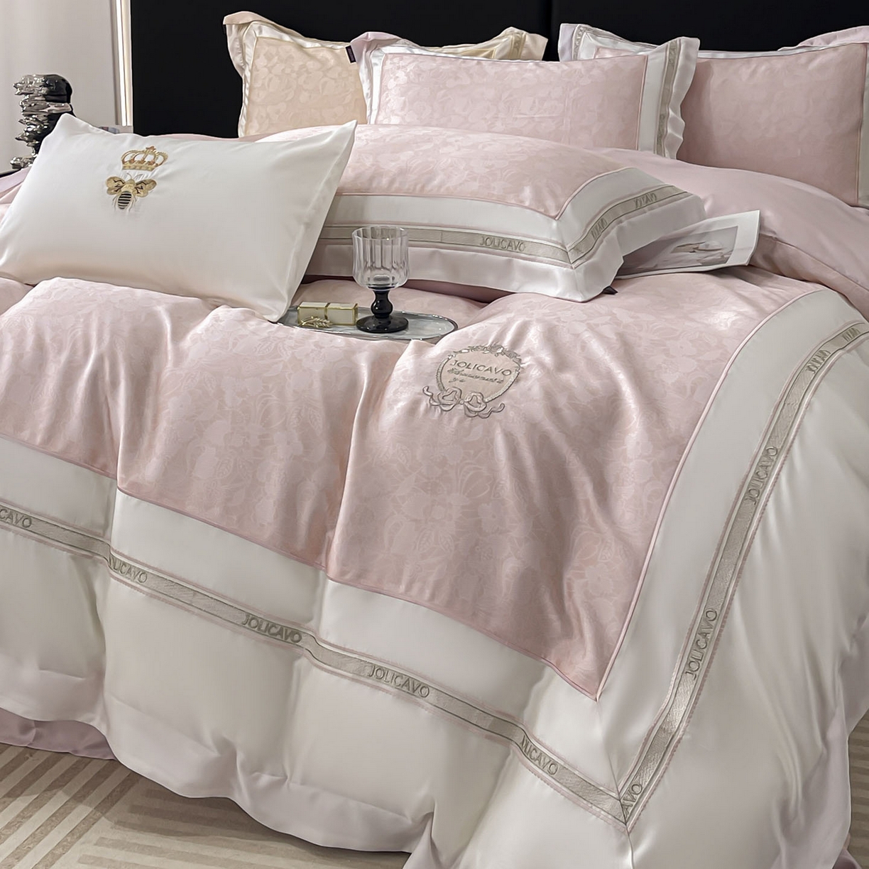 91家纺网 家纺一手货源 找家纺 （总）直播爆款A类数码印花长绒棉四件套纯棉全棉拼接被套重工刺绣被套工艺款床上用品