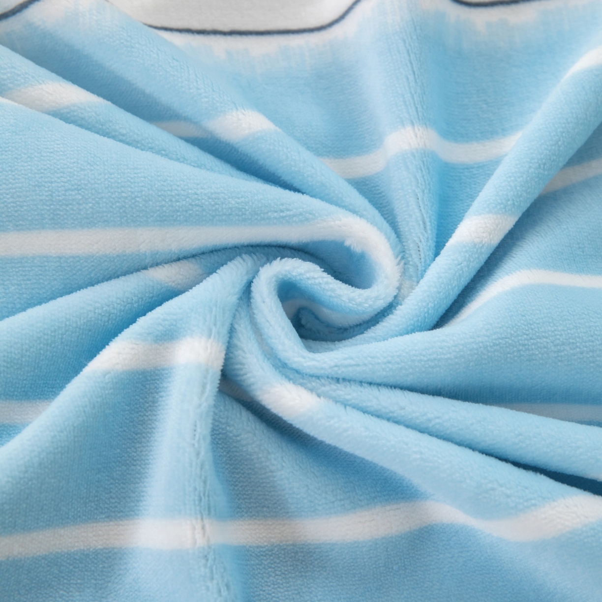 91家纺网 家纺一手货源 找家纺 卡迪亚家纺 2025新款金雕绒系列四件套 伊莎贝拉