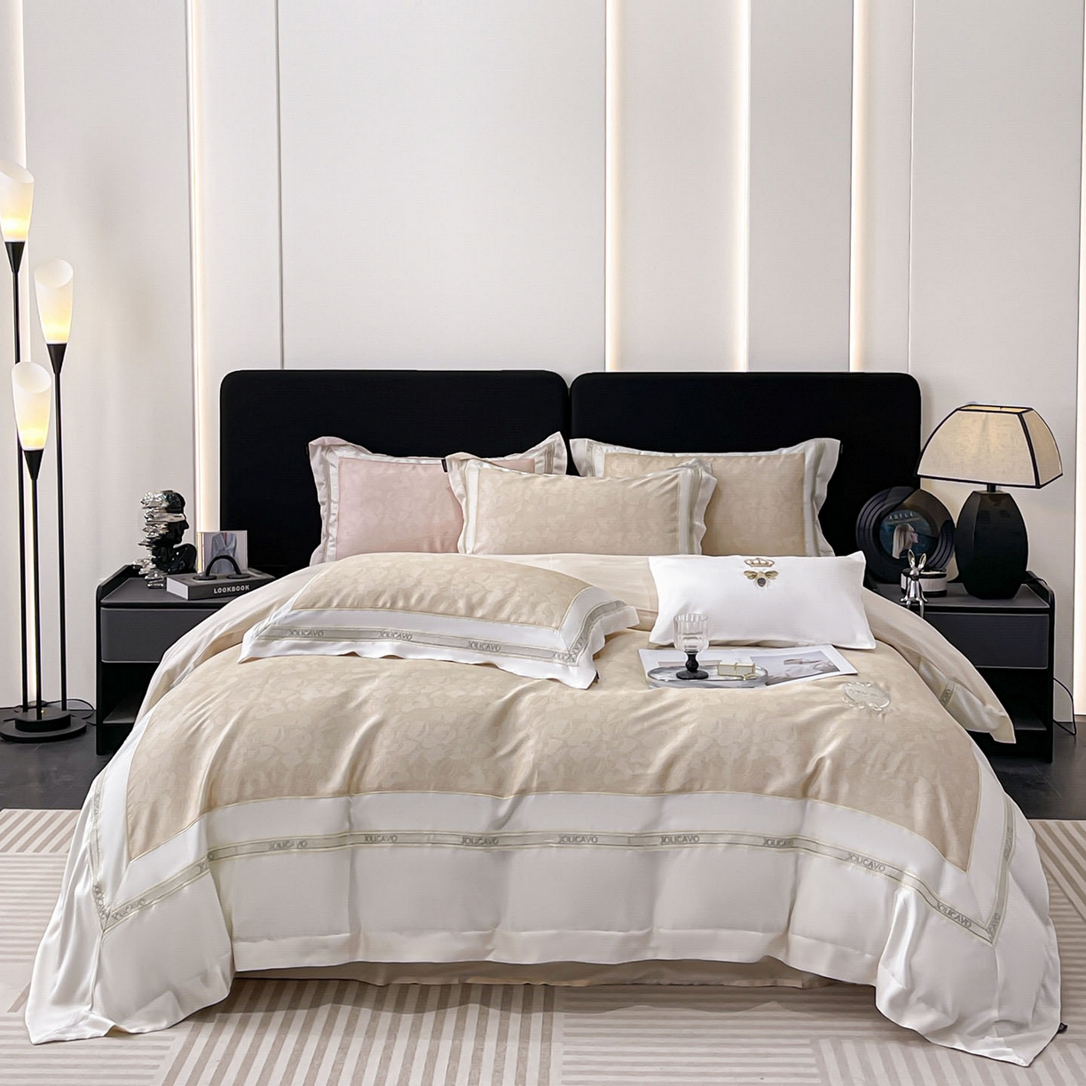 91家纺网 家纺一手货源 找家纺 直播爆款A类数码印花长绒棉四件套纯棉全棉拼接被套重工刺绣被套工艺款床上用品 梦莉娅-香颂黄