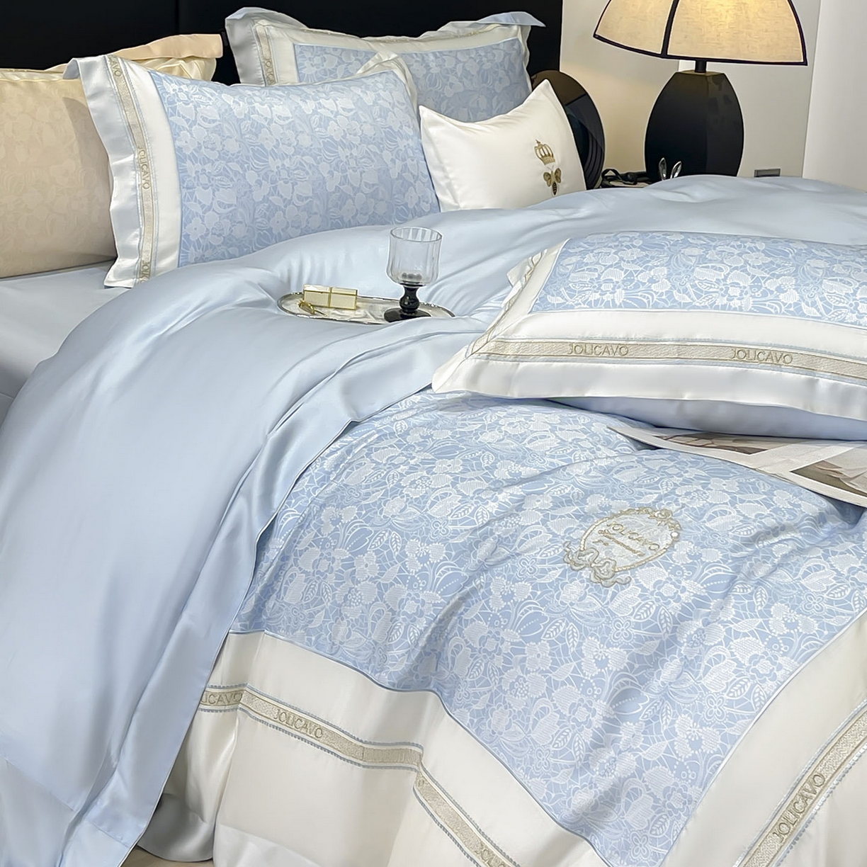 91家纺网 家纺一手货源 找家纺 直播爆款A类数码印花长绒棉四件套纯棉全棉拼接被套重工刺绣被套工艺款床上用品 梦莉娅-香颂蓝