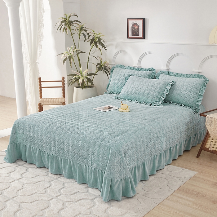 91家纺网 家纺一手货源 找家纺 （总）卡迪亚家纺 2025新款牛奶绒床盖款荷叶边四件套-花颜