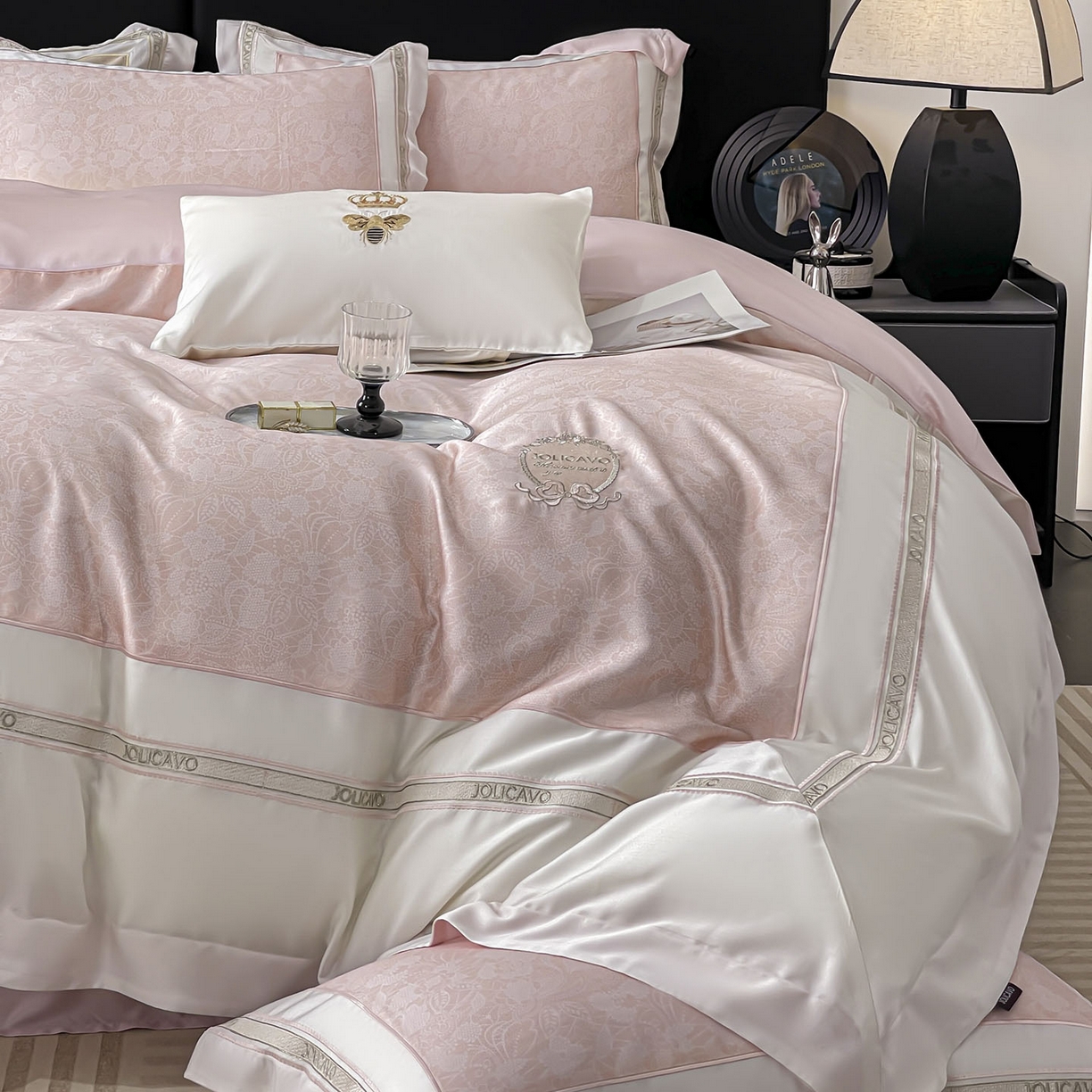 91家纺网 家纺一手货源 找家纺 （总）直播爆款A类数码印花长绒棉四件套纯棉全棉拼接被套重工刺绣被套工艺款床上用品