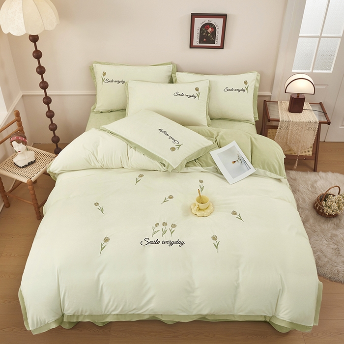 91家纺网 家纺一手货源 找家纺 卡迪亚家纺 2025新款婴儿绒高端绣花四件套-郁金香 郁金香-抹茶绿