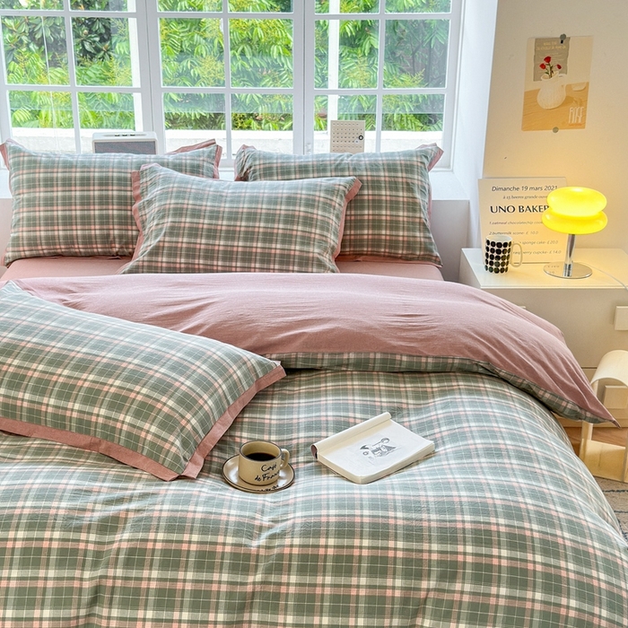 91家纺网 家纺一手货源 找家纺 宜家坊 2025新款A类全棉色织系列水洗棉宽边断角工艺四件套 小幸运-绿豆沙