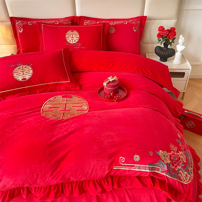 91家纺网 家纺一手货源 找家纺 （总）富之雅婚庆 2025新款高克重全工艺牛奶绒宝宝绒刺绣婚庆四件套