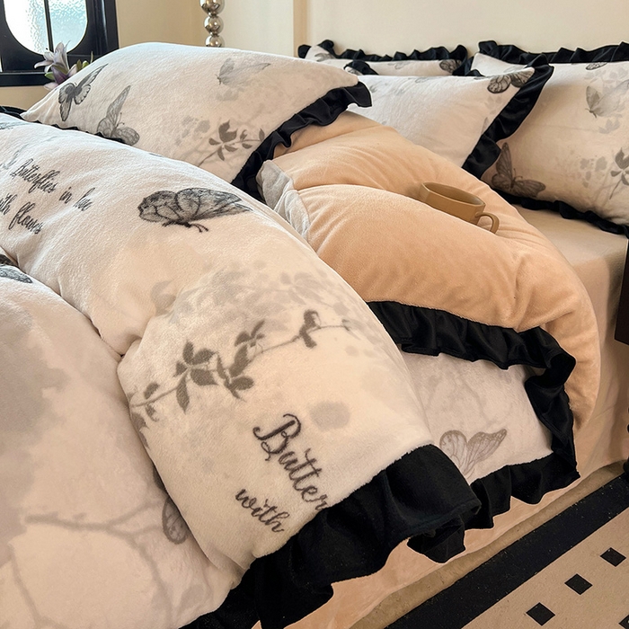 91家纺网 家纺一手货源 找家纺 （总）逸林家纺《原希尔顿逸林》 2025新款法式黑花边牛奶绒四件套韩版花边法式赫本风牛奶绒四件套爆款