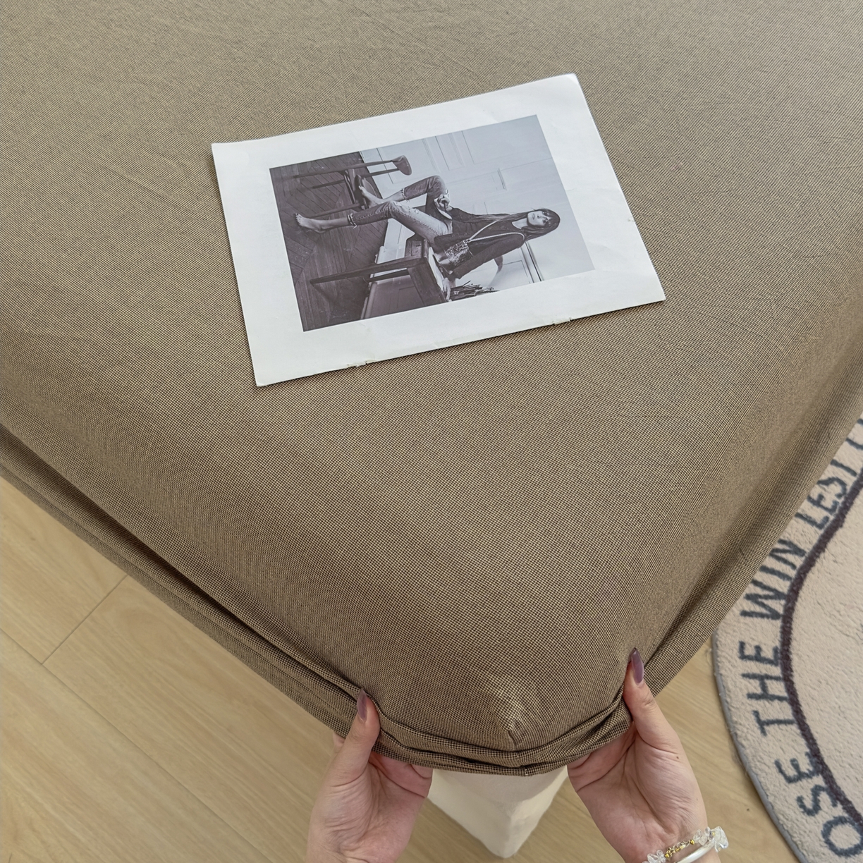 91家纺网 家纺一手货源 找家纺 宜家坊 2025新款A类色织全棉水洗棉床单单件纯棉格子纯色学生宿舍定制定做 纯棉素-咖