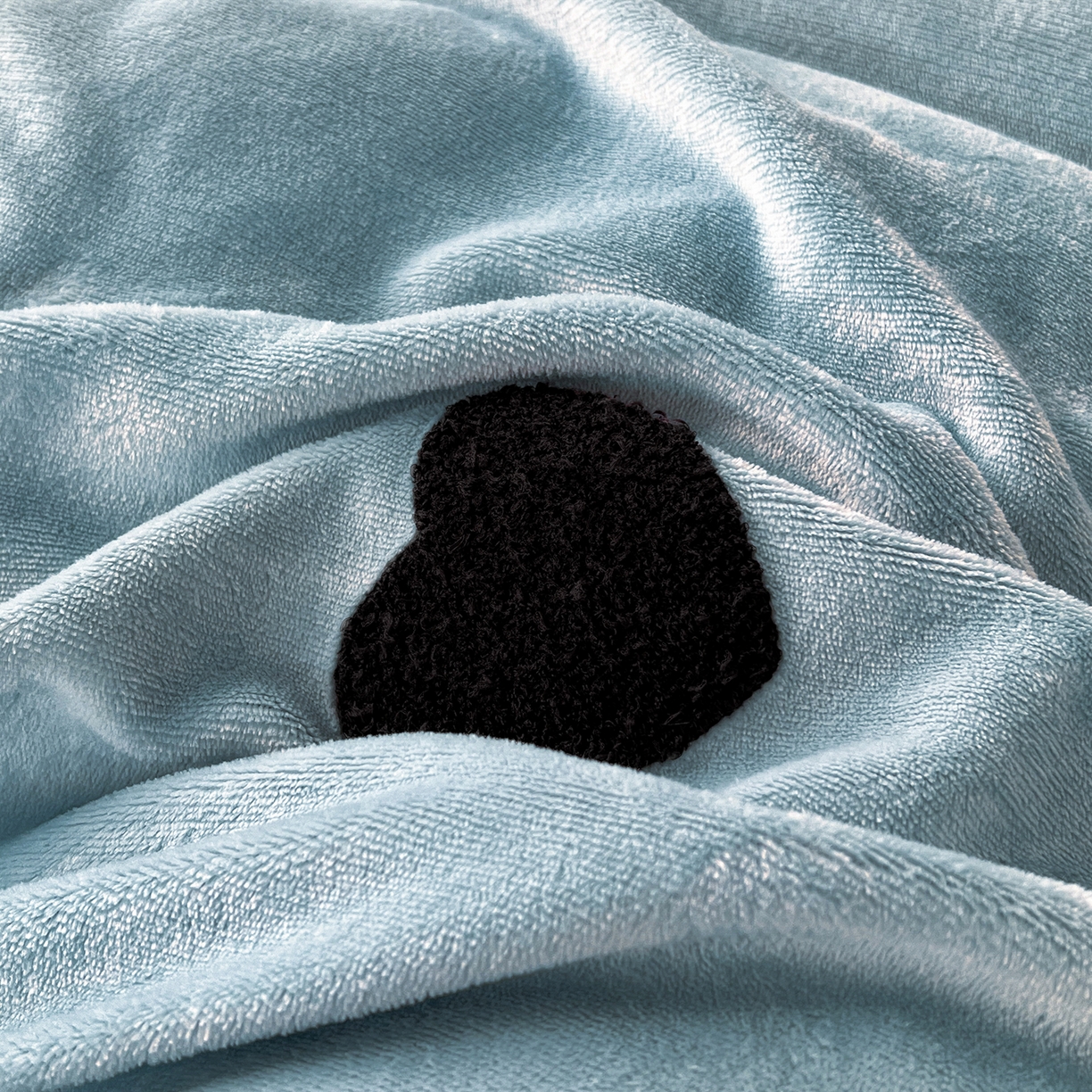 91家纺网 家纺一手货源 找家纺 梦柏家纺 2025新款韩式牛奶绒刺绣花边床盖四件套 湖水蓝