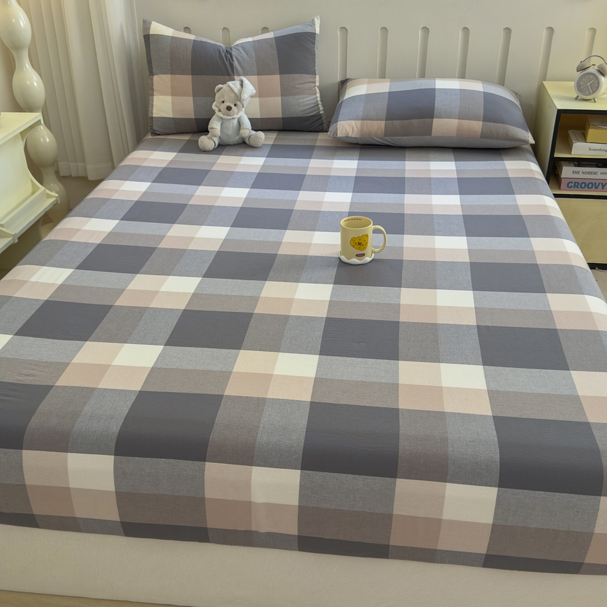 91家纺网 家纺一手货源 找家纺 宜家坊 2025新款A类色织全棉水洗棉床单单件纯棉格子纯色学生宿舍定制定做 洛伊灰咖大格