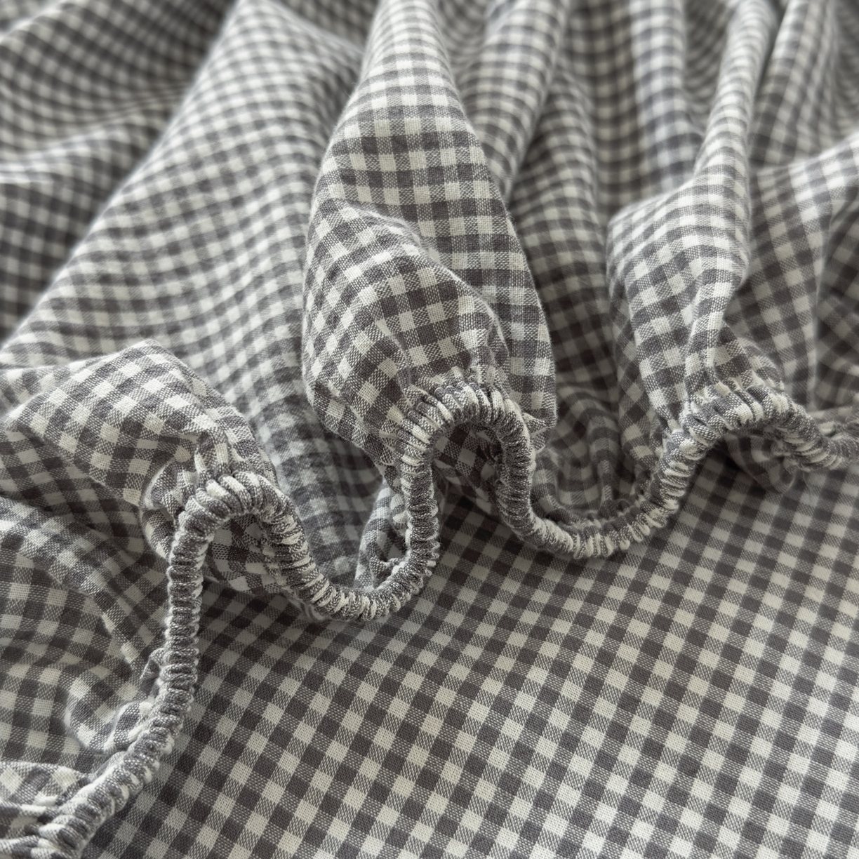 91家纺网 家纺一手货源 找家纺 宜家坊 2025新款A类色织全棉水洗棉床单单件纯棉格子纯色学生宿舍定制定做 密格-烟灰