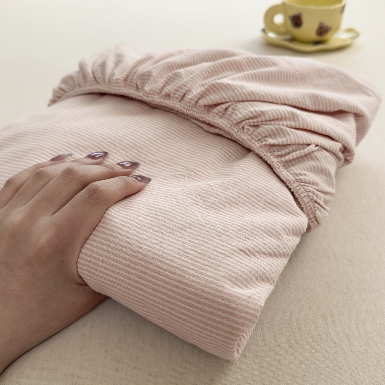 91家纺网 家纺一手货源 找家纺 宜家坊 2025新款A类色织全棉水洗棉床单单件纯棉格子纯色学生宿舍定制定做 密条-浅粉