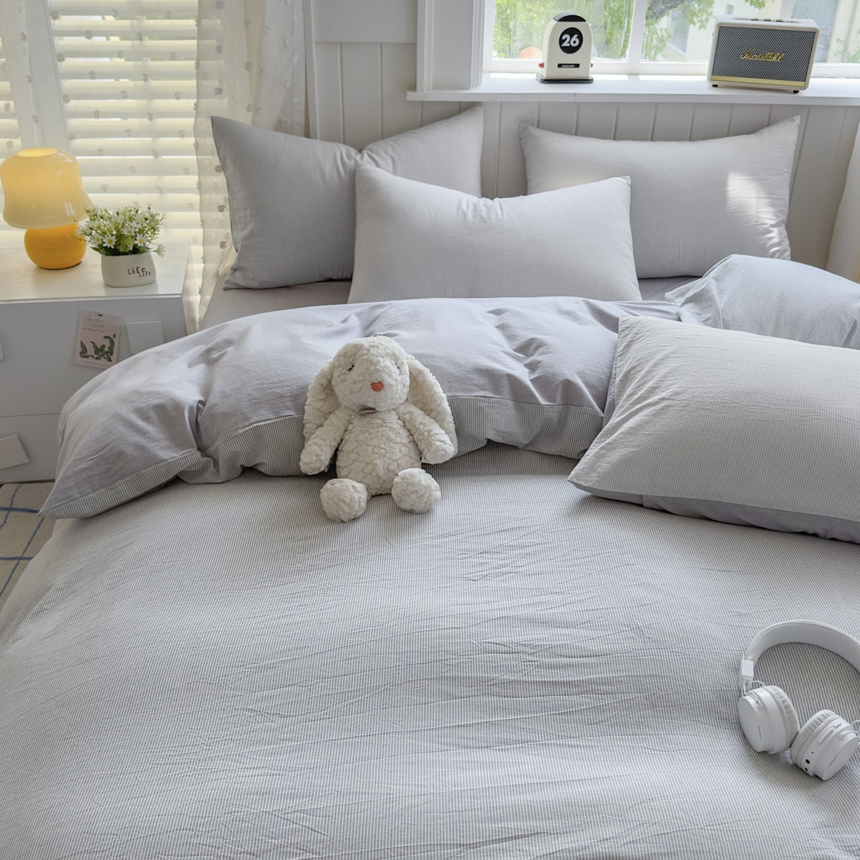 91家纺网 家纺一手货源 找家纺 宜家坊 2025新款A类全棉色织水洗棉四件套纯棉格子纯色被套学生宿舍三件套定制定做 密条-浅灰