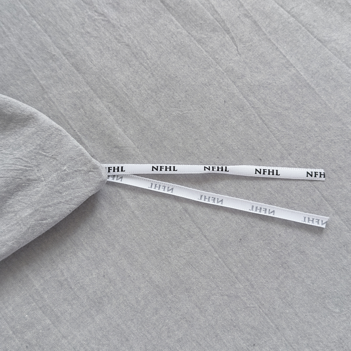 91家纺网 家纺一手货源 找家纺 宜家坊 2025新款A类全棉色织水洗棉四件套纯棉格子纯色被套学生宿舍三件套定制定做 密条-浅灰