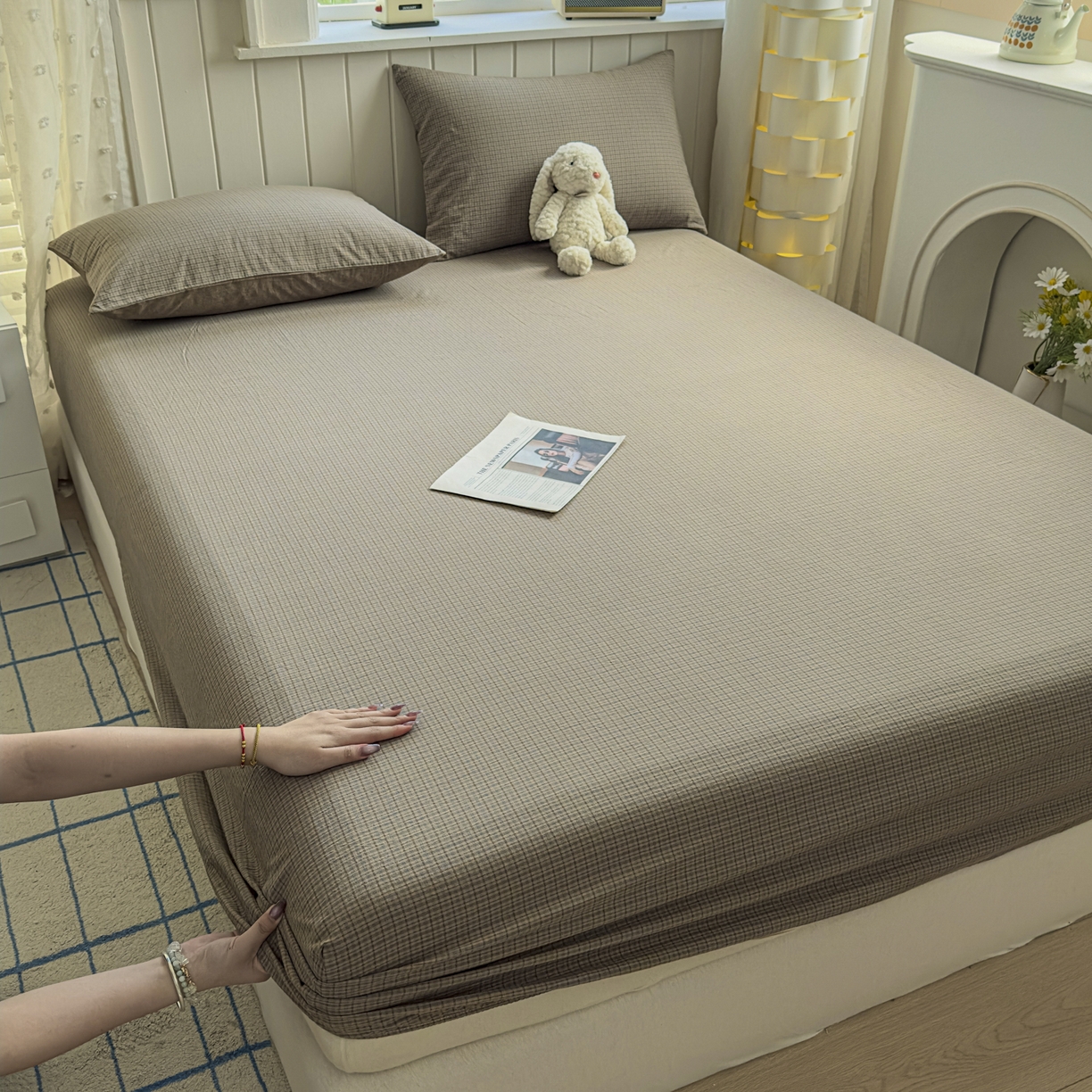 91家纺网 家纺一手货源 找家纺 宜家坊 2025新款A类色织全棉水洗棉床单单件纯棉格子纯色学生宿舍定制定做 沐风-兰咖