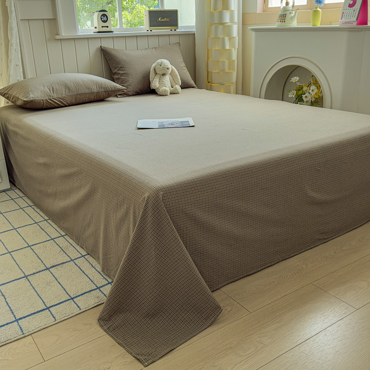 91家纺网 家纺一手货源 找家纺 宜家坊 2025新款A类色织全棉水洗棉床单单件纯棉格子纯色学生宿舍定制定做 沐风-兰咖