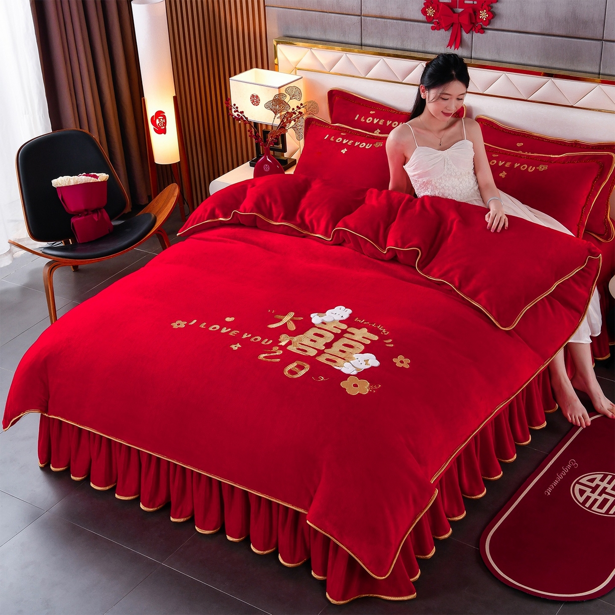 91家纺网 家纺一手货源 找家纺 居尚家纺 2025新款牛奶绒大红婚庆刺绣四件套 大喜之日