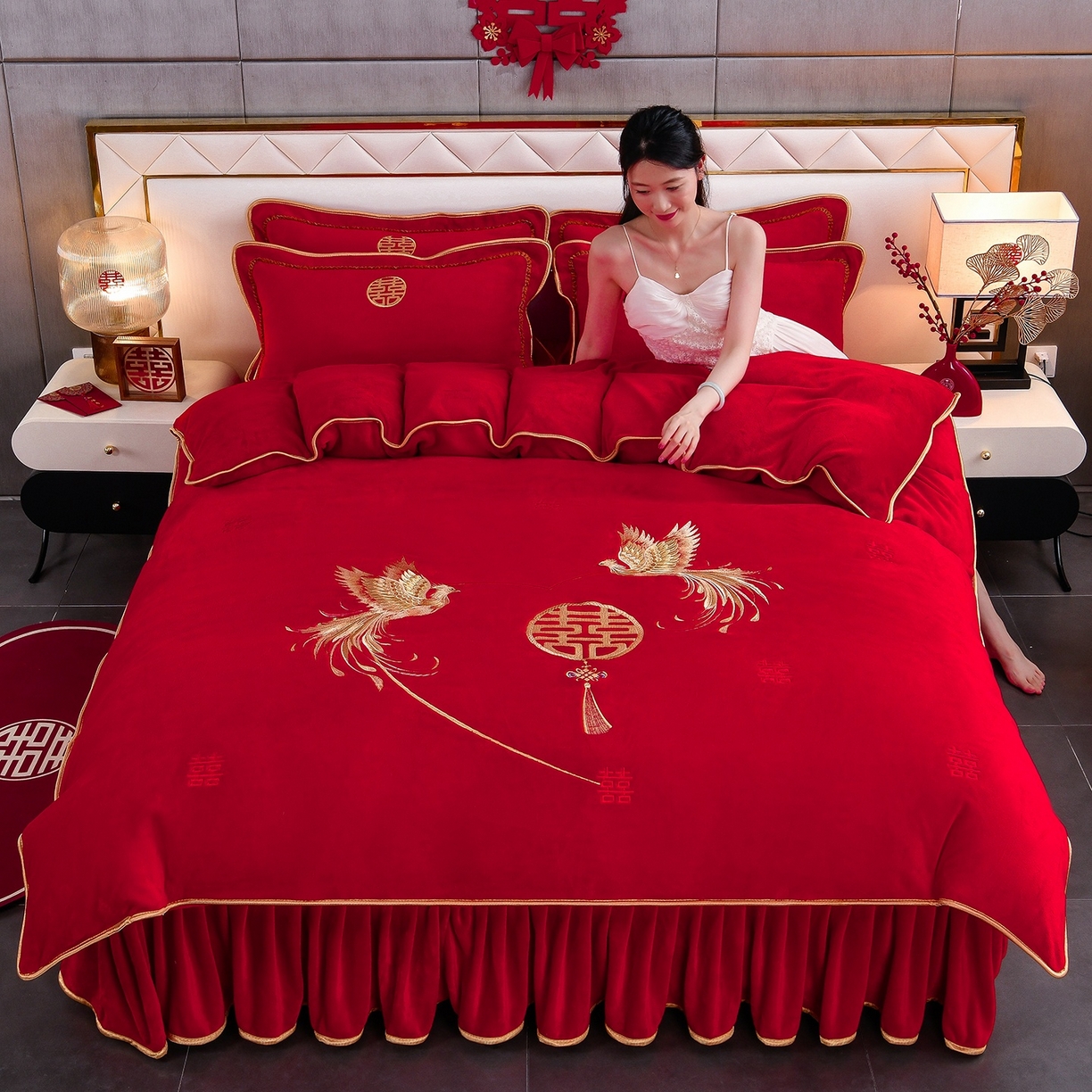 居尚家纺 2025新款牛奶绒大红婚庆刺绣四件套 浪漫之约