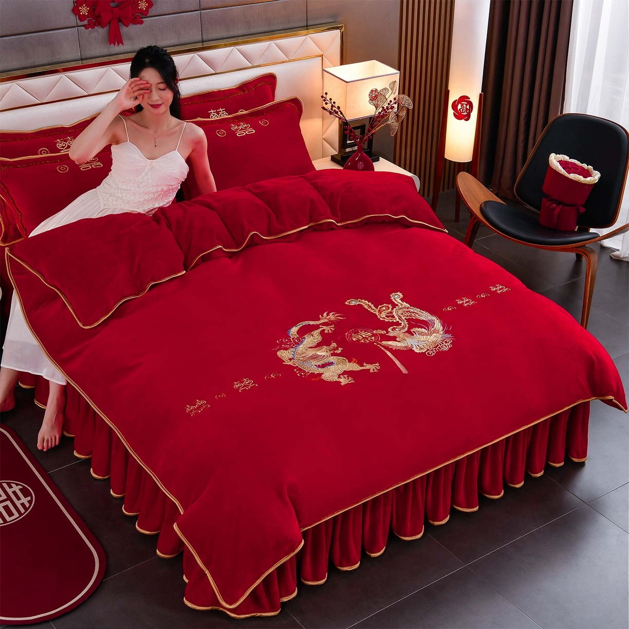 91家纺网 家纺一手货源 找家纺 居尚家纺 2025新款牛奶绒大红婚庆刺绣四件套 龙凤呈祥