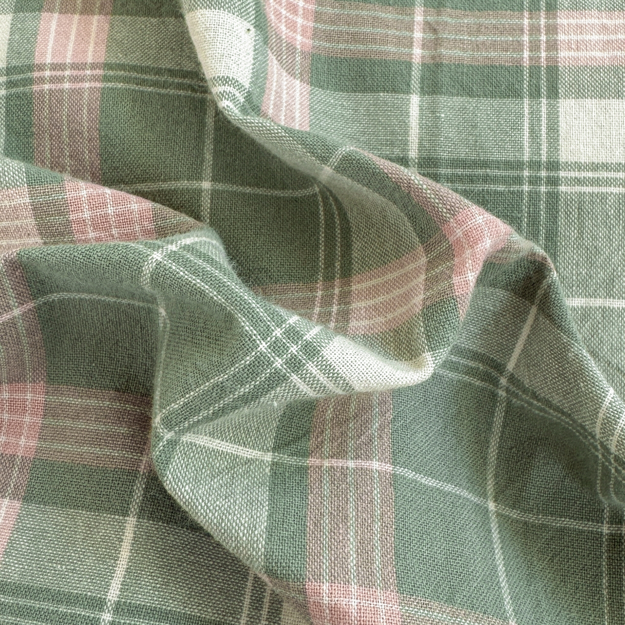 91家纺网 家纺一手货源 找家纺 宜家坊 2025新款A类全棉色织水洗棉单枕套系列 映像格-绿