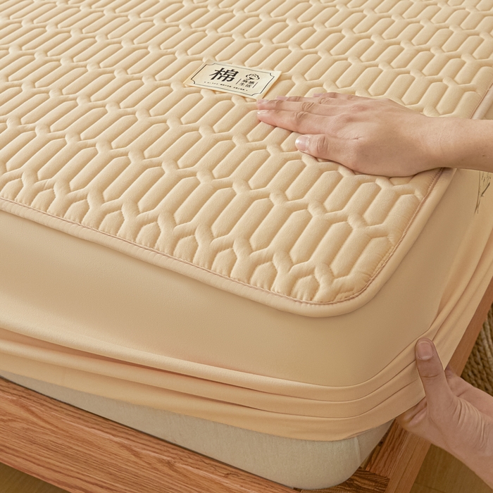 91家纺网 家纺一手货源 找家纺 曼陀罗 2025新款A类新疆棉花夹棉防水床笠 小竹纹-卡其